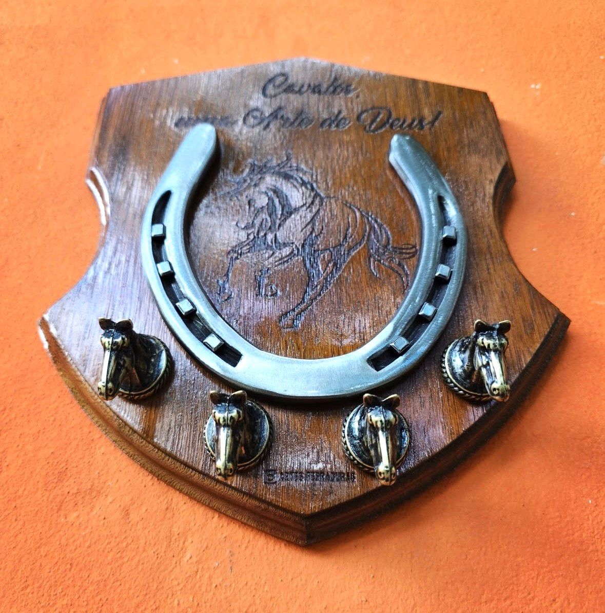 Porta Chaves Cavalos Ouro